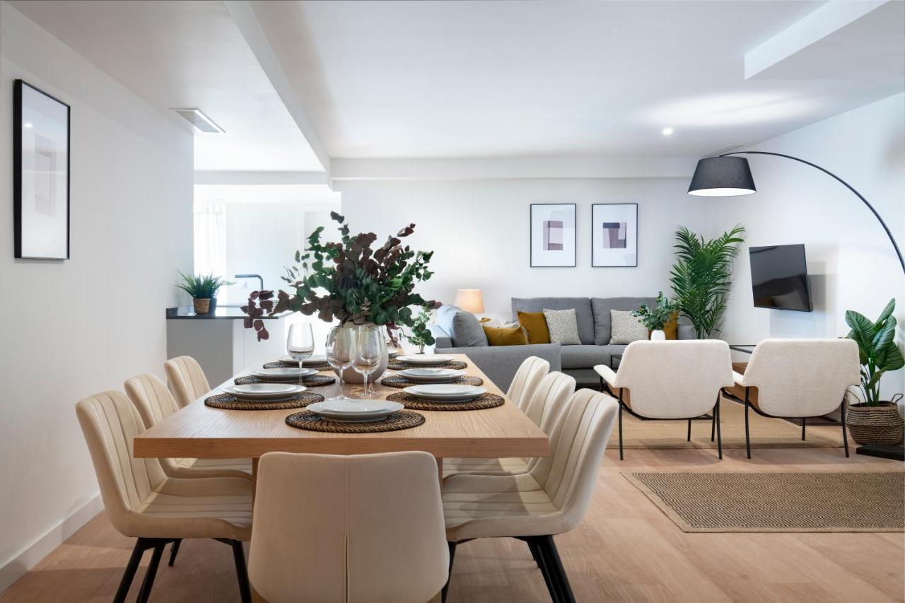 Magno Apartments Castelar Севилья Экстерьер фото