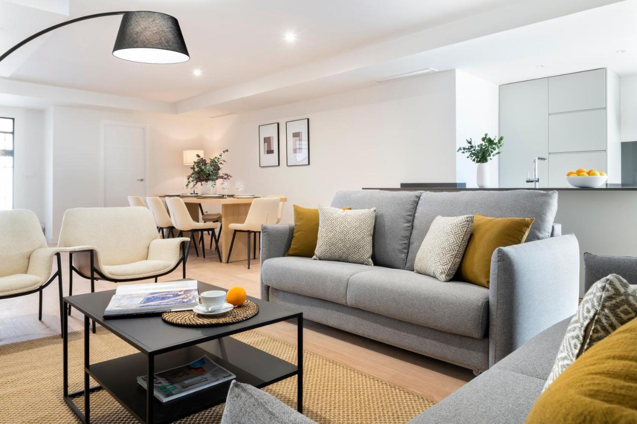Magno Apartments Castelar Севилья Экстерьер фото