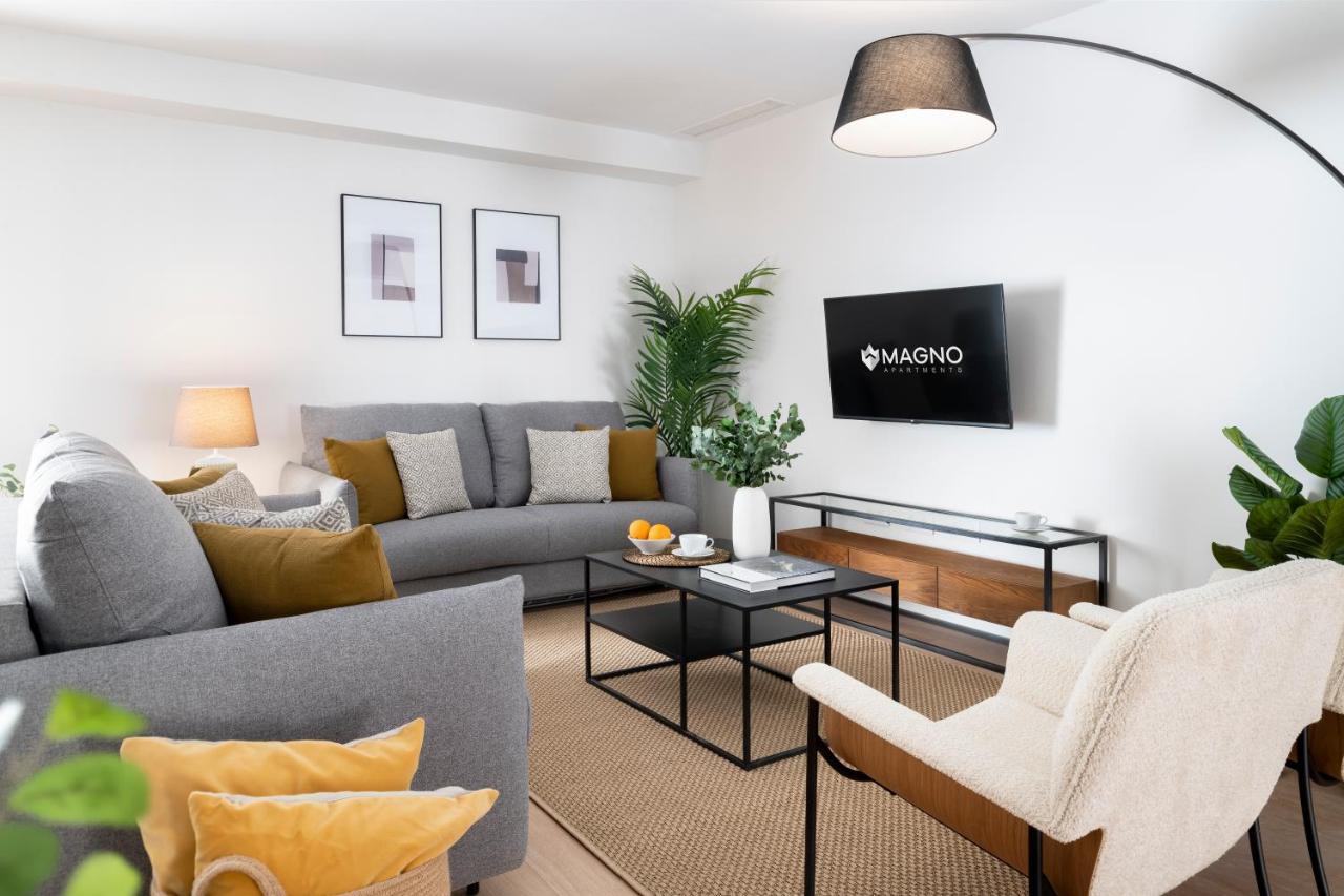 Magno Apartments Castelar Севилья Экстерьер фото