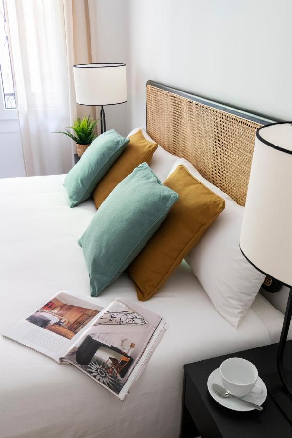 Magno Apartments Castelar Севилья Экстерьер фото